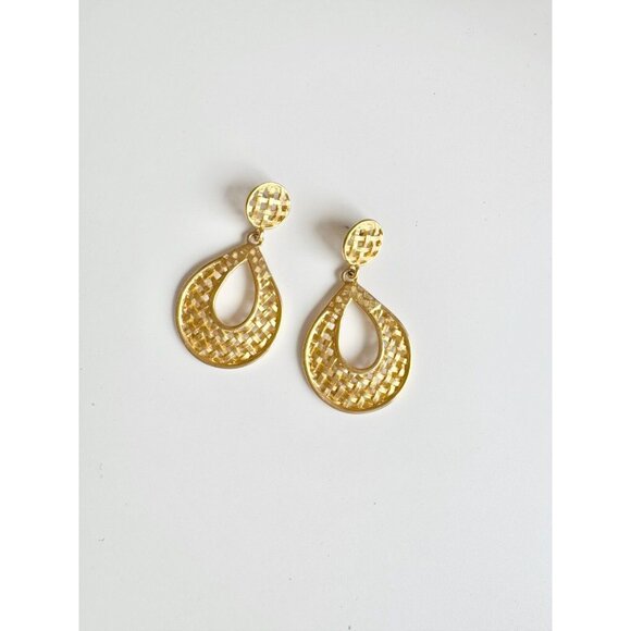 Vintage 90's Unsigned Gold Tone Basketweave Dangle Drop Earrings - Picture 3 of 10